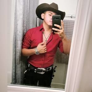 Meet your Posher, Jason